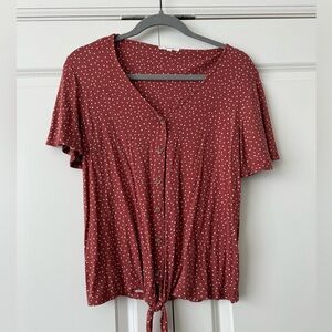 Maurices tie front knit top, mahogany color, women’s size M